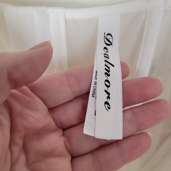 New Dealmore white lace corset bustierre top Size Large Bridal Angelcore Sexy - Picture 3 of 6